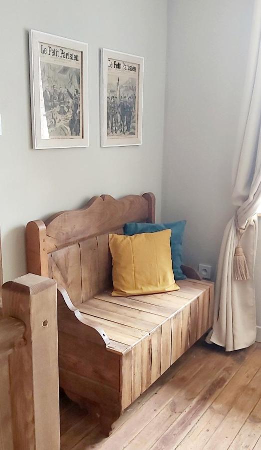 Sharecroppers Cottage With Swimming Pool Pageas Екстер'єр фото