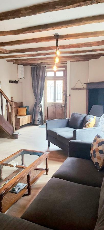 Sharecroppers Cottage With Swimming Pool Pageas Екстер'єр фото