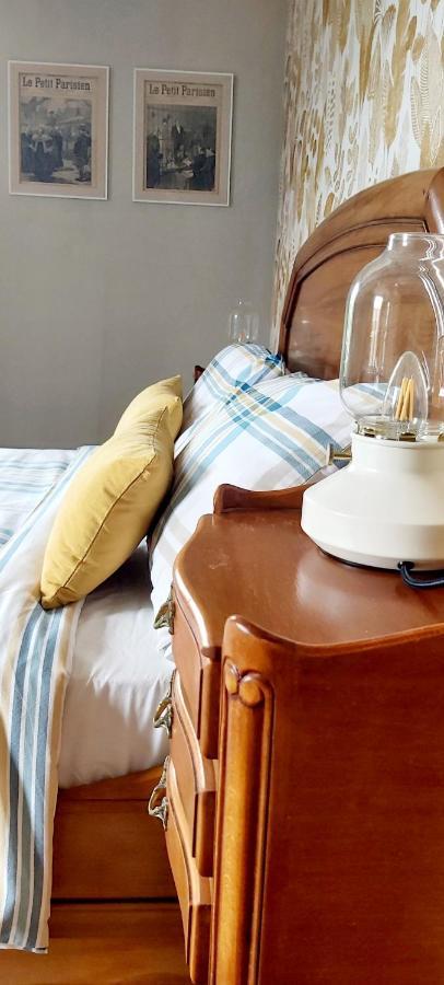 Sharecroppers Cottage With Swimming Pool Pageas Екстер'єр фото